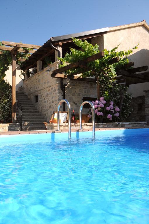 Holiday Homes Poli Svetega Antona Gračišće Exterior foto